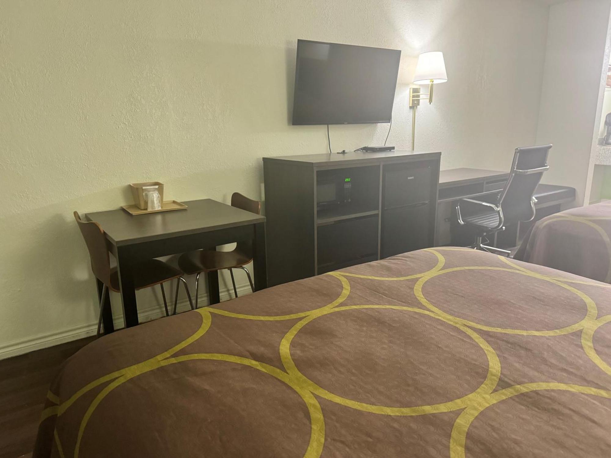 Super 8 By Wyndham Jasper Tx Hotell Exteriör bild